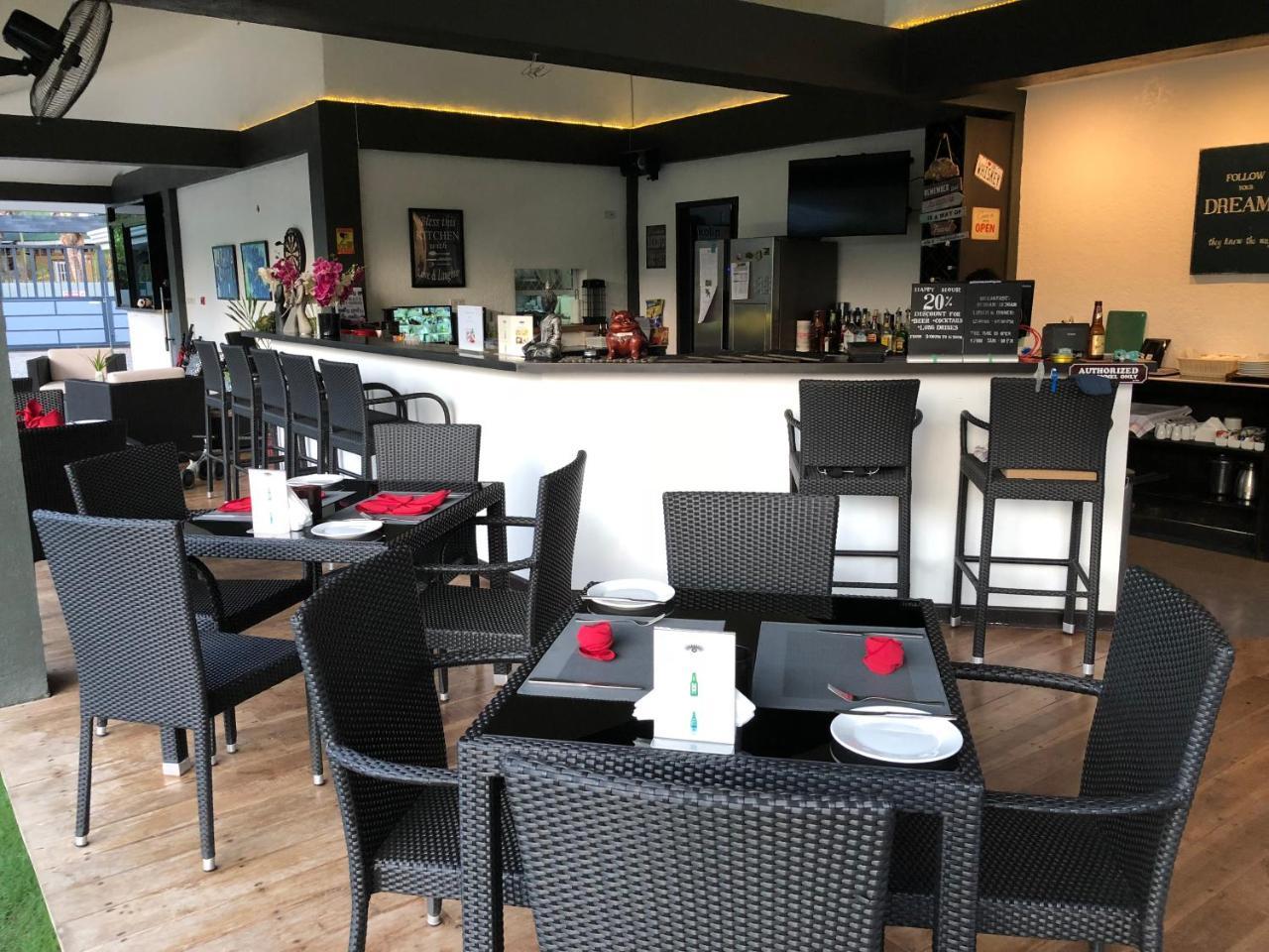 Alona Royal Palm Resort Panglao Εξωτερικό φωτογραφία